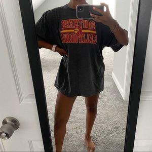 USC OVERSIZED TEE